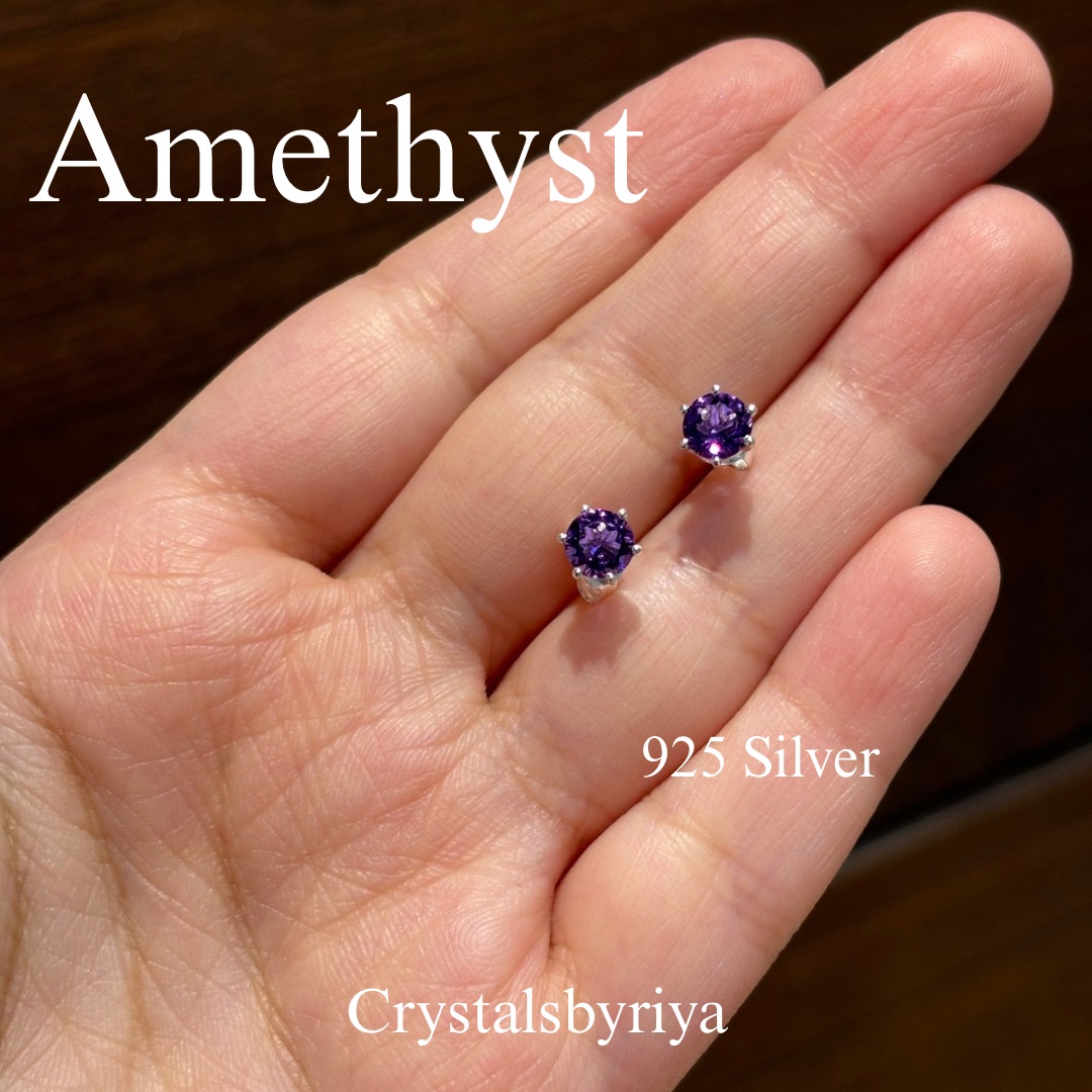 Mini Dot Stud Earrings