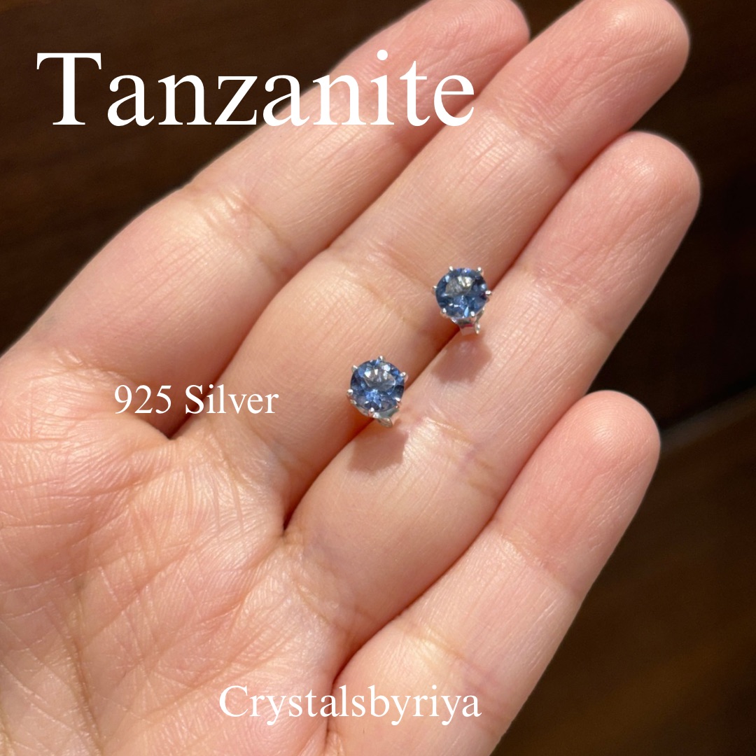 Mini Dot Stud Earrings